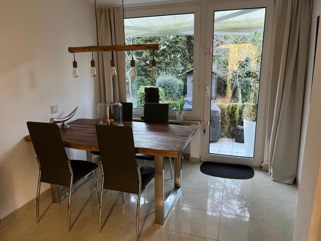 Casa Arturo Duesseldorf Daire Dış mekan fotoğraf